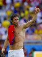 /album/galeria-costa-rica-inglaterra/article-0-1f17410000000578-205-306x423-jpg/